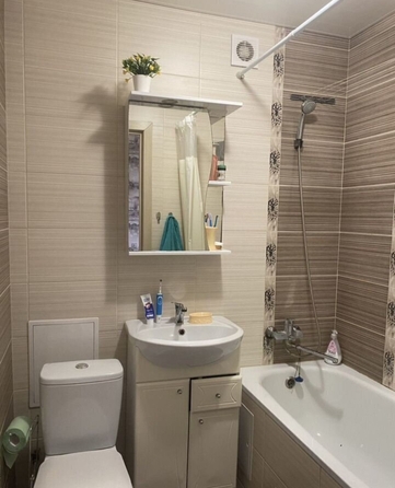 
  Продается 1-комн. квартира, 32 м², Стачки пр-кт, д. 203
. Фото 11.