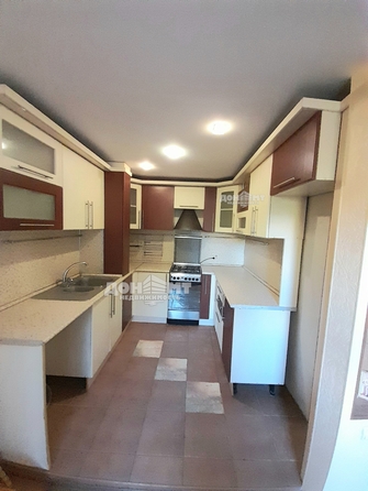 
  Продается 4-комн. квартира, 82 м², Зорге ул, д. 31
. Фото 8.