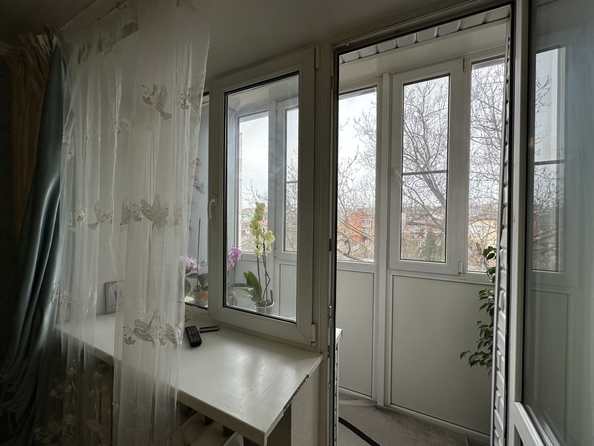 
  Продается 3-комн. квартира, 60 м², Книжная ул, д. 175
. Фото 12.