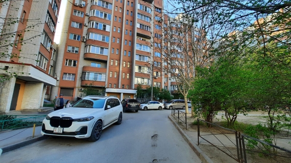 
  Продается 2-комн. квартира, 74 м², Лелюшенко ул, д. 13
. Фото 20.