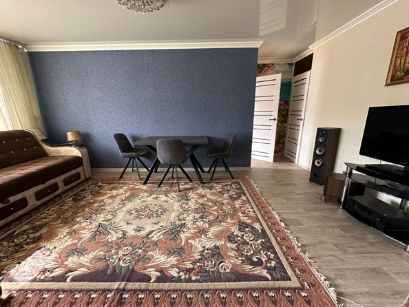 
  Продается 3-комн. квартира, 56 м², Октябрьский пер, д. 2
. Фото 4.