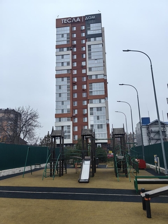 
  Продается 2-комн. квартира, 52.5 м², М.Горького ул, д. 144
. Фото 1.