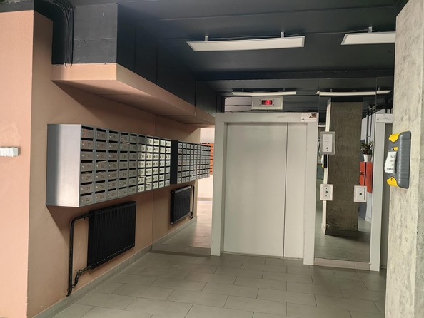 
  Продается 2-комн. квартира, 52.5 м², М.Горького ул, д. 144
. Фото 3.