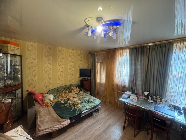 
  Продается 2-комн. квартира, 33.3 м², Максима Горького ул, д. 163
. Фото 2.