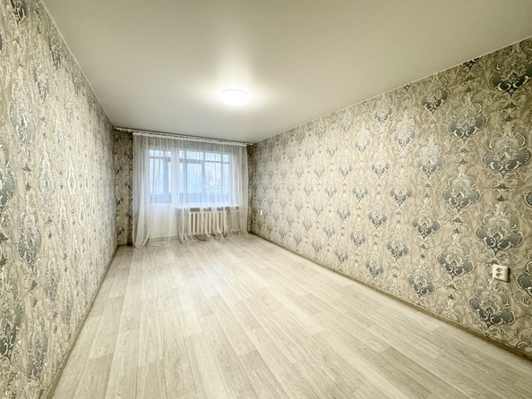 
  Продается 2-комн. квартира, 47 м², 40-летия Победы пр-кт, д. 75
. Фото 5.
