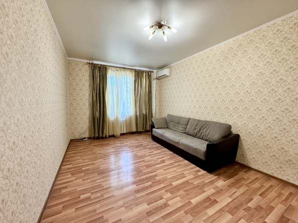 
  Продается 1-комн. квартира, 40 м², 40-летия Победы пр-кт, д. 97
. Фото 3.