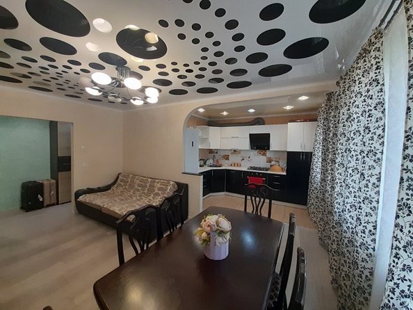 
  Продается 3-комн. квартира, 64 м², Зорге ул, д. 35
. Фото 2.
