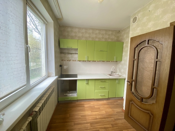 
  Продается 1-комн. квартира, 40 м², 40-летия Победы пр-кт, д. 81
. Фото 2.