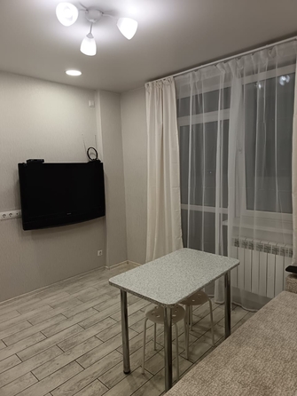 
  Продается 1-комн. квартира, 44.2 м², Ленина пр-кт, д. 243/1
. Фото 6.