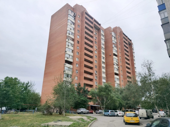 
  Продается 1-комн. квартира, 50 м², Орбитальная ул, д. 90
. Фото 1.