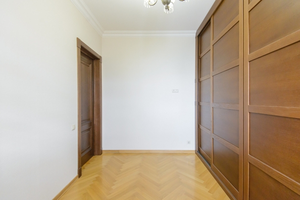 
  Продается 3-комн. квартира, 80 м², Варфоломеева ул, д. 222А
. Фото 12.