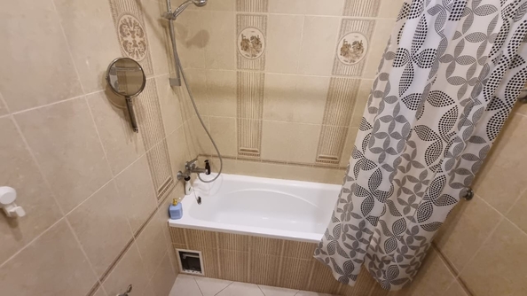 
  Продается 3-комн. квартира, 68 м², Еременко ул, д. 92
. Фото 25.