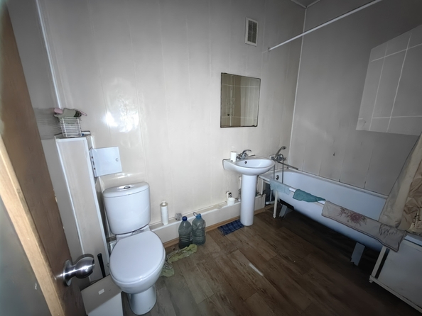 
  Продается 1-комн. квартира, 42 м², Травяная ул, д. 20
. Фото 6.