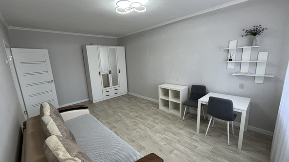 
  Продается 1-комн. квартира, 38 м², 339-й Стрелковой Дивизии ул, д. 17
. Фото 8.