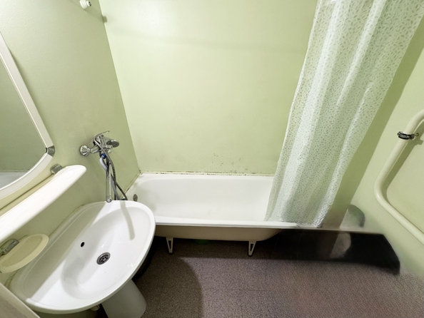 
  Продается 1-комн. квартира, 40 м², 40-летия Победы пр-кт, д. 95
. Фото 6.