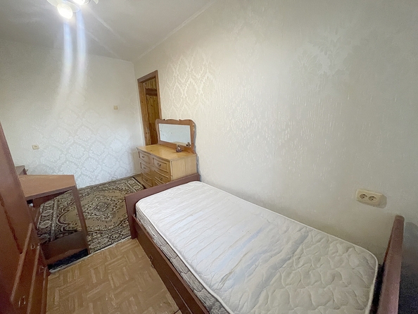 
  Продается 2-комн. квартира, 50 м², Жмайлова ул, д. 3
. Фото 5.