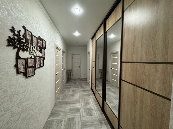 
  Продается 4-комн. квартира, 75 м², Чаленко пер, д. 17/1
. Фото 3.