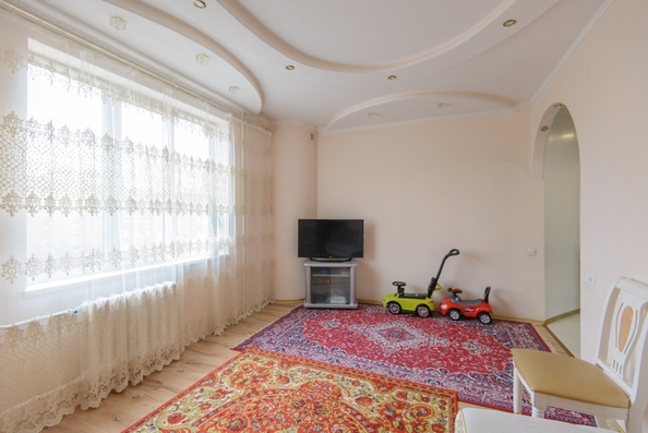 
  Продается 3-комн. квартира, 82 м², Зорге ул, д. 44а
. Фото 5.