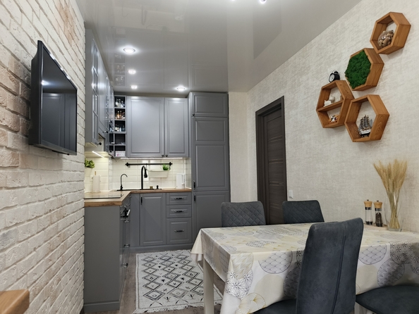 
  Продается 2-комн. квартира, 60.5 м², Горсоветская ул, д. 57
. Фото 5.