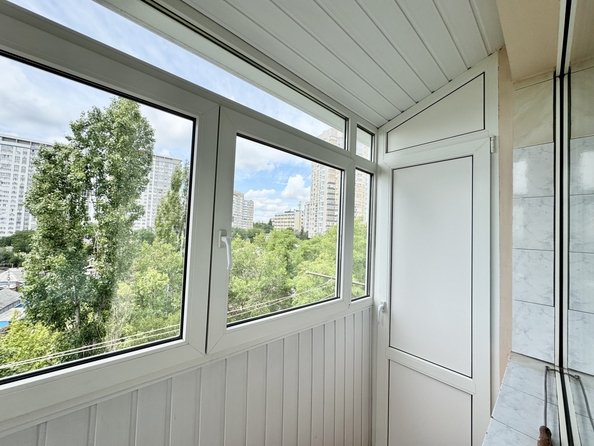 
  Продается 3-комн. квартира, 60 м², Нижненольная ул, д. 15
. Фото 10.