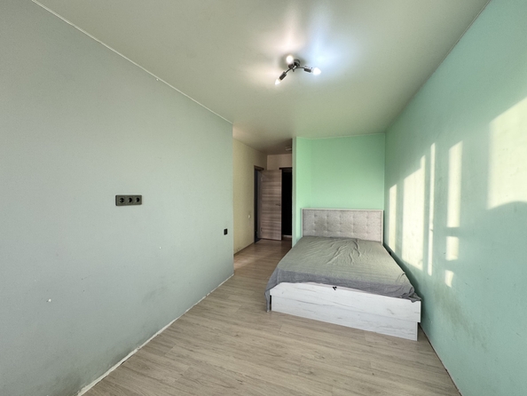 
  Продается 1-комн. квартира, 30 м², Платова ул, д. 101
. Фото 3.
