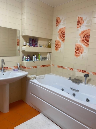 
  Продается 4-комн. квартира, 120 м², Королева пр-кт, д. 1
. Фото 14.