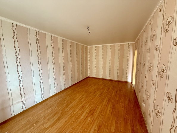 
  Продается 1-комн. квартира, 32 м², Свердловская ул, д. 37
. Фото 2.