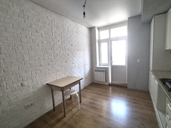 
  Продается 1-комн. квартира, 40 м², Подвойского ул, д. 41
. Фото 6.