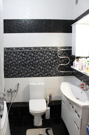 
  Продается 2-комн. квартира, 67 м², Матросова ул, д. 35
. Фото 7.