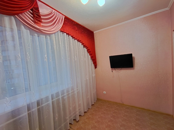 
  Продается 4-комн. квартира, 84 м², Платова ул, д. 66
. Фото 3.