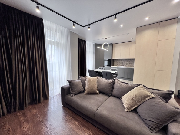 
  Продается 3-комн. квартира, 85 м², Берберовская ул, д. 8
. Фото 9.