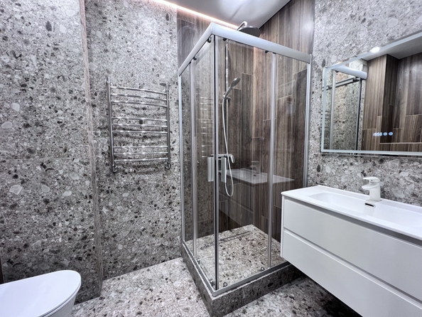 
  Продается 3-комн. квартира, 85 м², Берберовская ул, д. 8
. Фото 30.