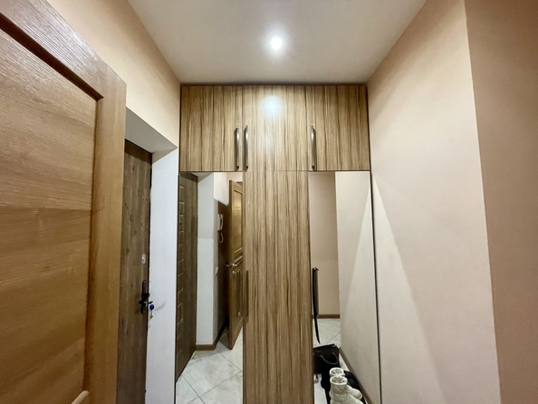 
  Продается 1-комн. квартира, 35 м², Батуринская ул, д. 165
. Фото 10.