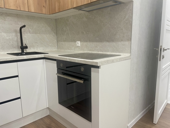 
  Продается 1-комн. квартира, 45 м², Батуринская ул, д. 169
. Фото 4.