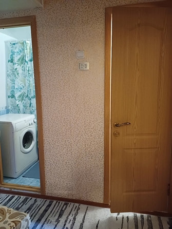
  Продается 3-комн. квартира, 64.9 м², Комарова б-р, д. 18/2
. Фото 5.
