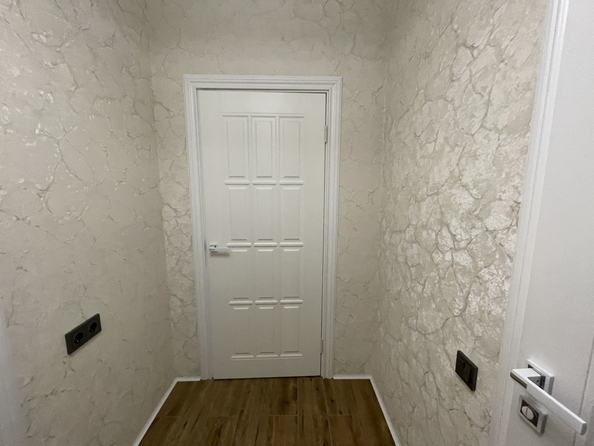 
  Продается 2-комн. квартира, 50 м², Батуринская ул, д. 163
. Фото 9.
