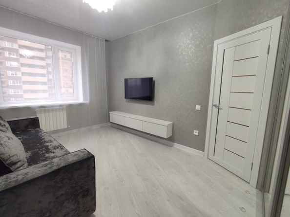 
  Продается 1-комн. квартира, 30 м², Городовикова ул, д. 38
. Фото 1.