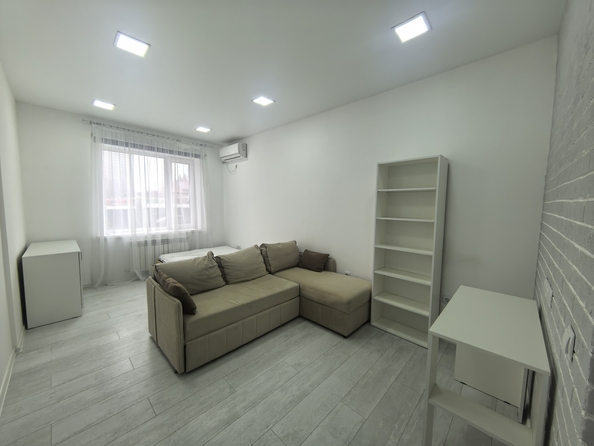 
  Продается 1-комн. квартира, 40 м², 35-я линия ул, д. 89
. Фото 6.