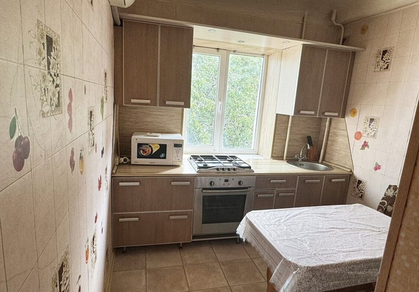 
  Продается 1-комн. квартира, 32 м², Новаторов ул, д. 8
. Фото 6.