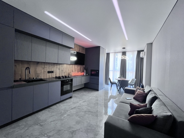 
  Продается 2-комн. квартира, 68 м², Берберовская ул, д. 15
. Фото 3.