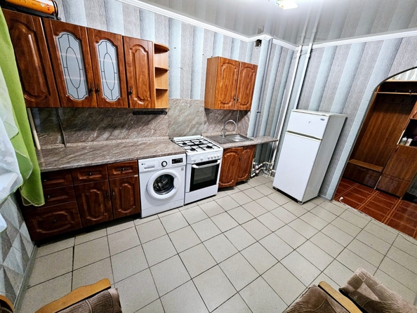 
  Продается 3-комн. квартира, 70 м², Воровского ул, д. 11
. Фото 2.