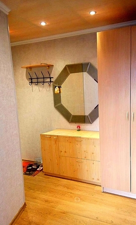 
  Продается 2-комн. квартира, 46 м², Варфоломеева ул, д. 244
. Фото 4.