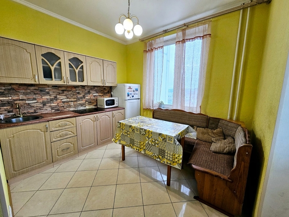 
  Сдается 1-комн. квартира, 38 м², Жданова ул, д. 7/33
. Фото 2.