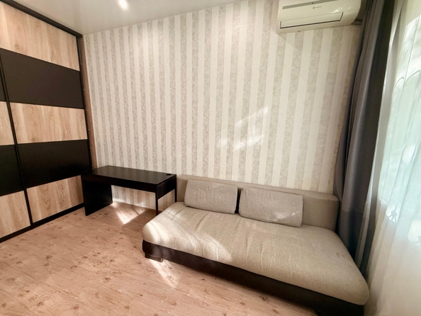 
  Продается 1-комн. квартира, 37 м², 2-я Володарского ул, д. 166/6
. Фото 1.