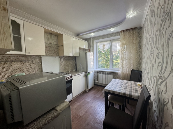 
  Продается 2-комн. квартира, 53 м², 339-й Стрелковой Дивизии ул, д. 17
. Фото 6.