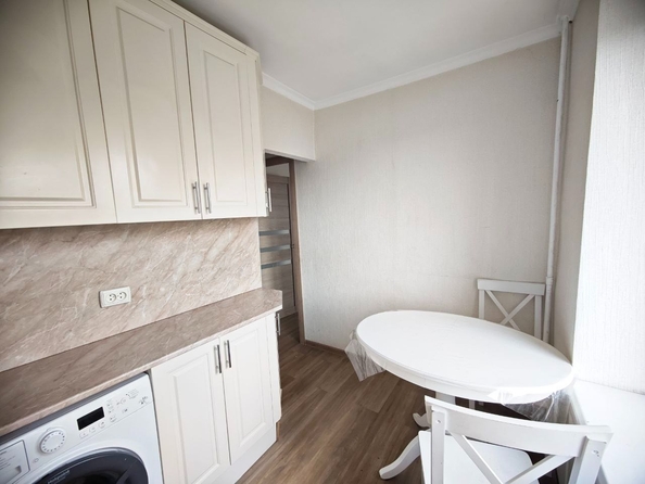 
  Продается 2-комн. квартира, 46 м², Варфоломеева ул, д. 274
. Фото 2.