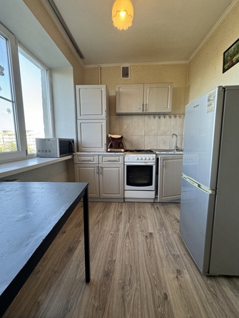 
  Продается 3-комн. квартира, 65 м², Стачки пр-кт, д. 233
. Фото 1.
