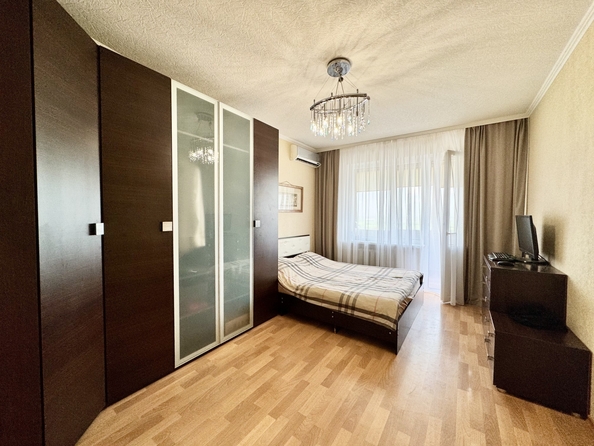 
  Продается 1-комн. квартира, 40 м², 40-летия Победы пр-кт, д. 79
. Фото 3.