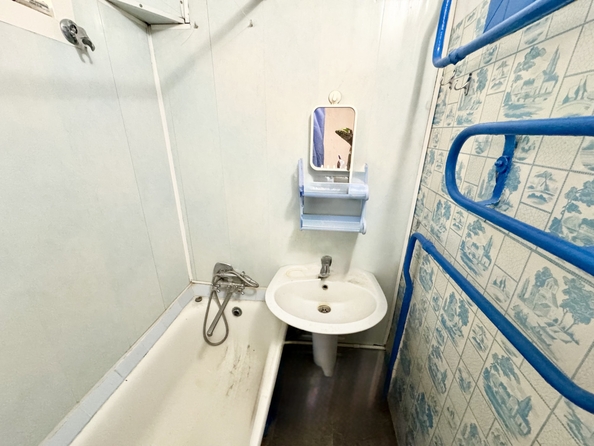 
  Продается 2-комн. квартира, 47 м², 40-летия Победы пр-кт, д. 308
. Фото 6.