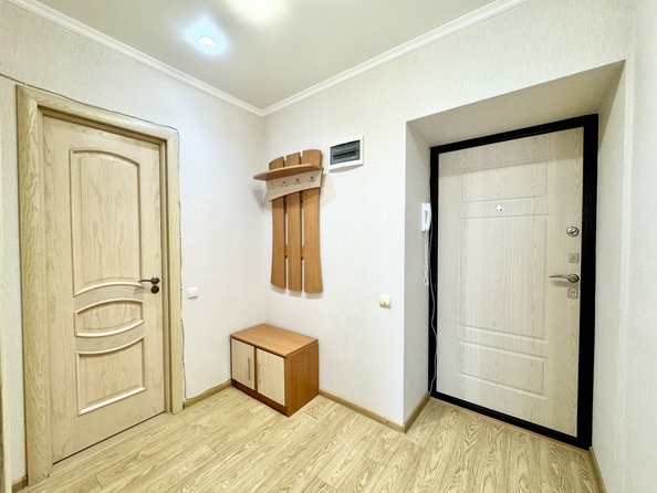 
  Продается 1-комн. квартира, 42 м², Вересаева ул, д. 103
. Фото 8.